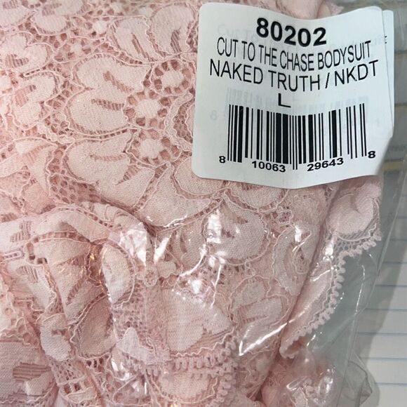 Free People We are HAH Revolve Cut To The Chase Bodysuit NWT Size Large - Picture 5 of 5